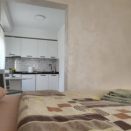 Sleep & Go Apartment *